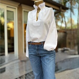 A shirt thing~ Blouse